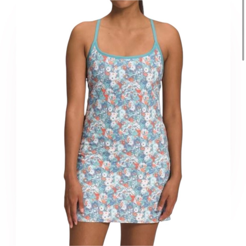 The North Face Arque Hike Dress in Reef Waters Wild Daisy Print - Picture 1 of 8